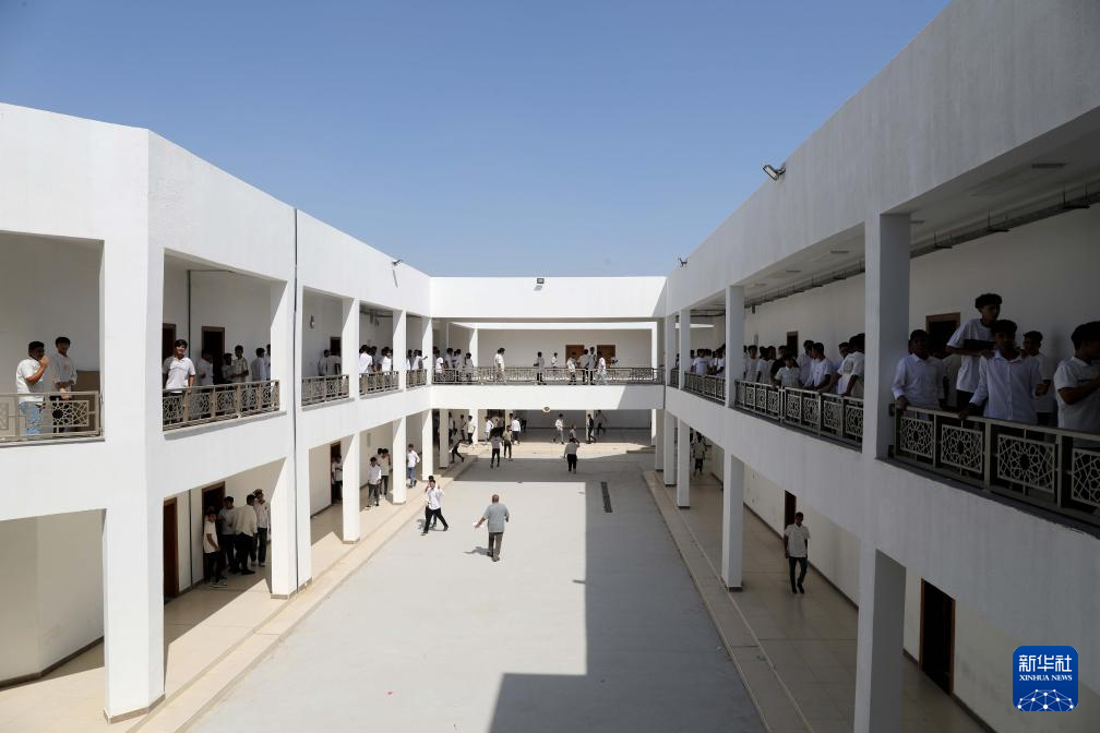 320 万伊拉克学龄儿童失学，中国企业承建示范学校带来希望  第3张