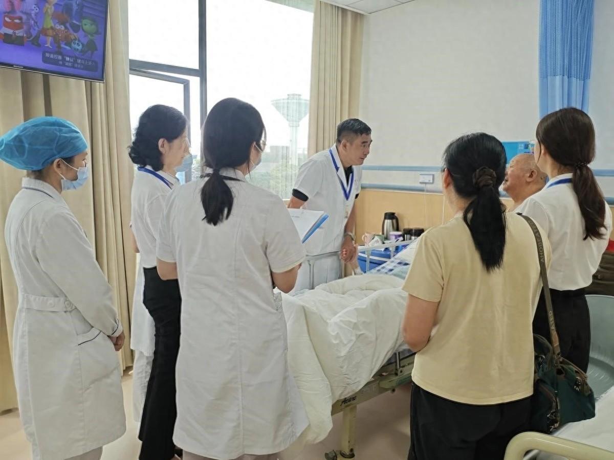 东莞市康复医院院长代表正式上岗，这一举措究竟有何深意？