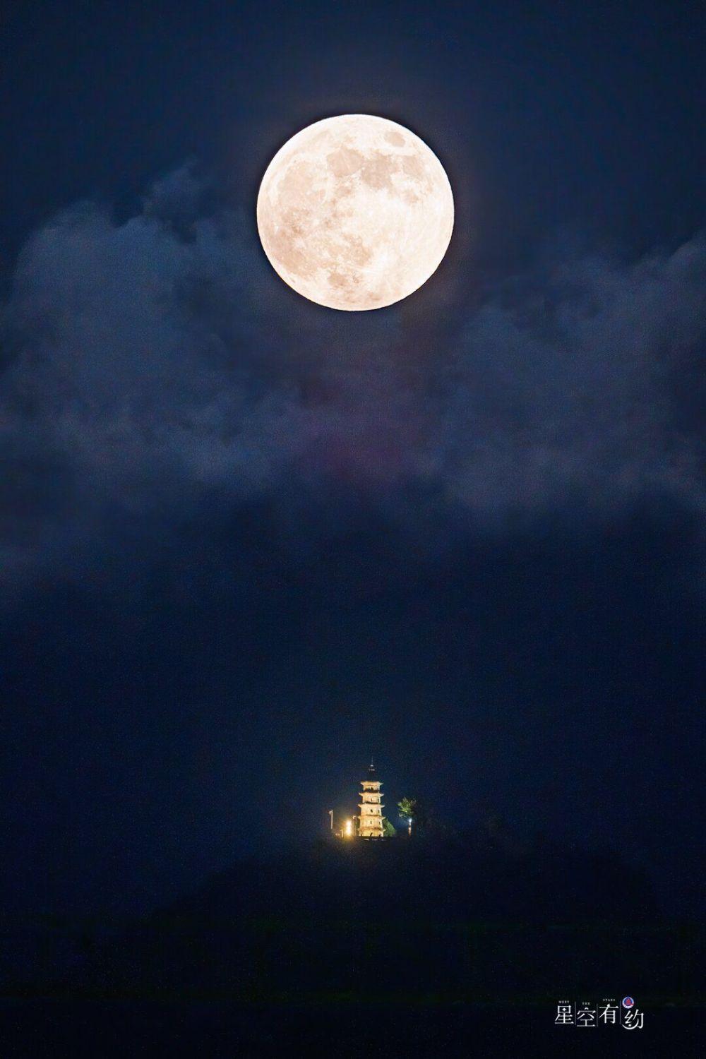 最后一次超级月亮将现身夜空，错过这次再等一年  第4张