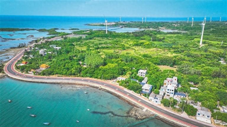 海南环岛旅游公路：交旅融合，打造 1+1>2 的集聚效果