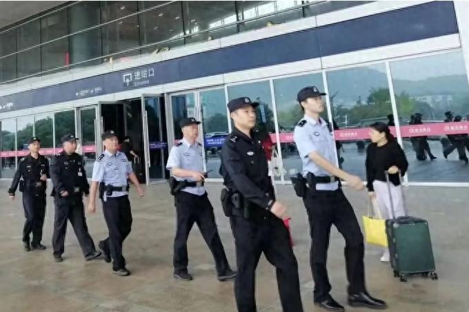 铜陵站综合整治大揭秘：完善设施、加强服务，打造文明窗口新形象  第1张