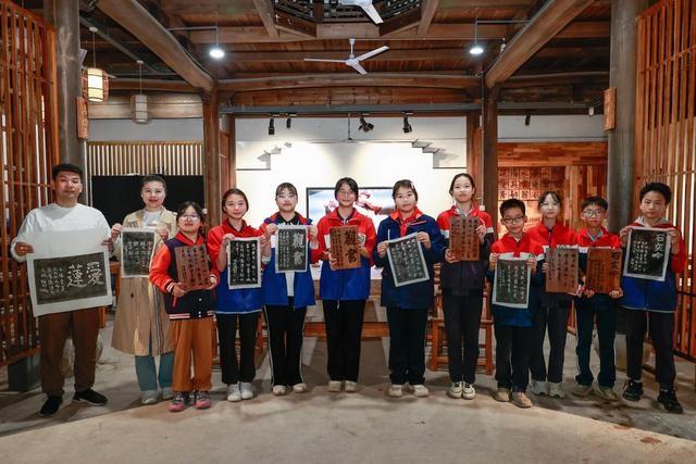 手握墨香，邂逅纸墨涅槃！常山这所小学的学生竟如此感受传统技艺  第7张