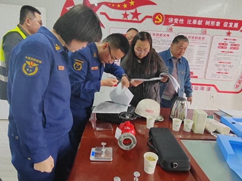 兰州新区消防救援支队深入在建工地，开展消防设施产品质量监督抽查工作