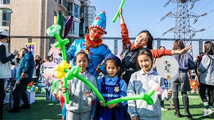 济南开元外国语小学爱心义卖活动，社恐社牛齐上阵，创意无限等你来  第2张