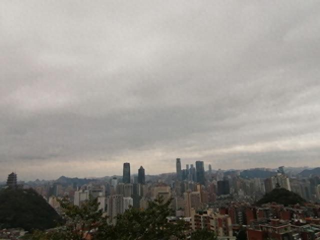 强冷空气来袭！贵阳最低气温将降至 5℃，你准备好了吗？  第1张
