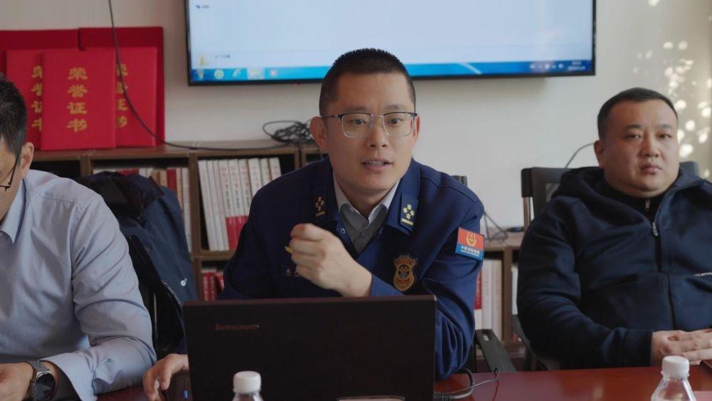 消防演练！绥化 80 余快递人齐聚，提升安全意识，守护行业安全  第3张