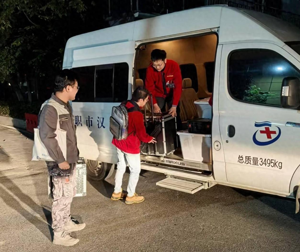 凌晨 3 点，他们为何悄然行动？揭秘武汉市职防院的重要检测工作  第1张