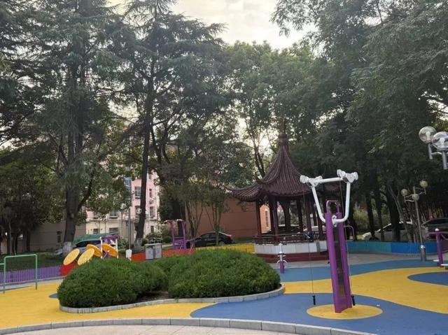 莘庄工业区小区微改造，居民休闲娱乐有了新去处  第5张