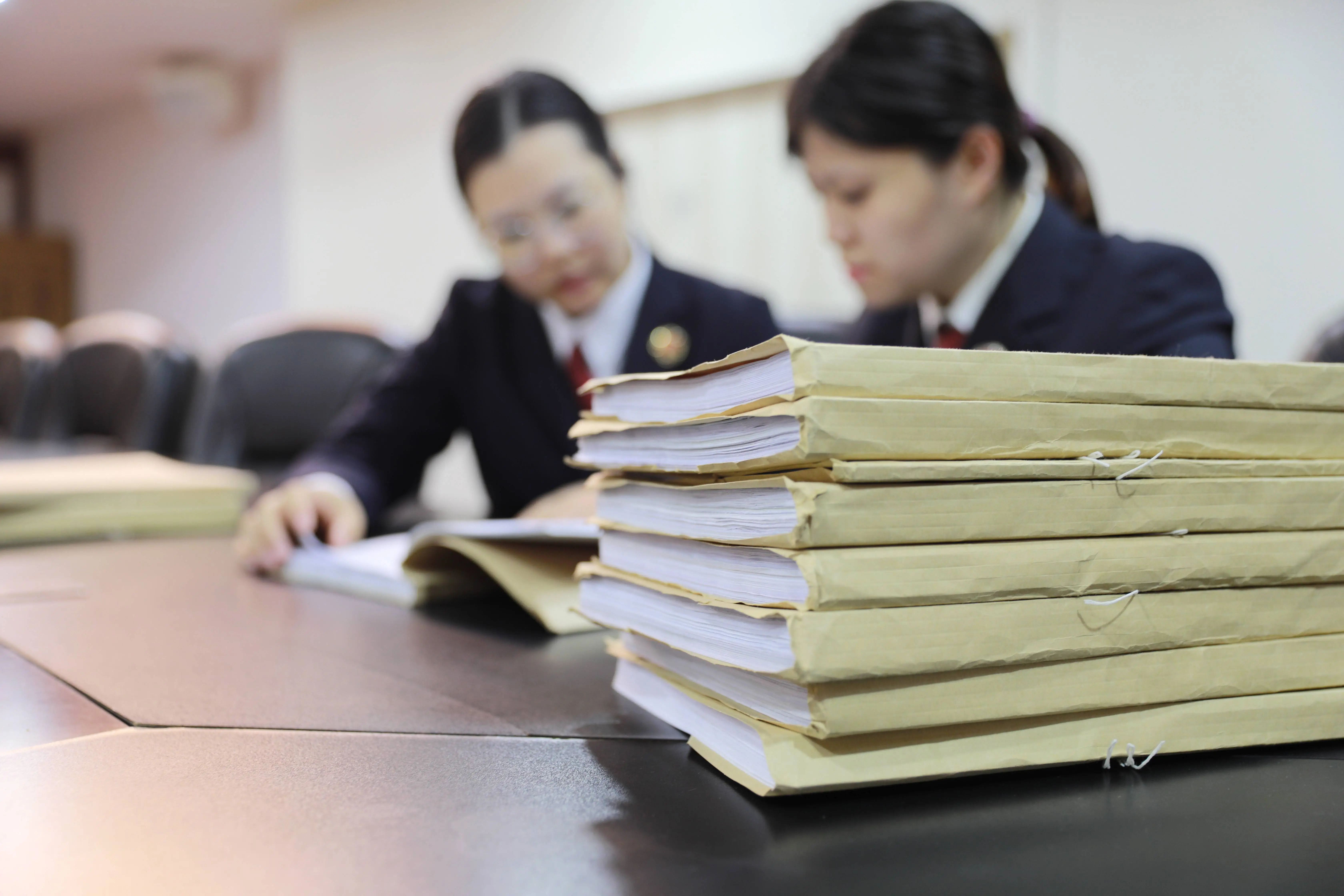 制假工厂自产自销，假冒多个国际知名品牌，涉案 4000 余万元  第1张