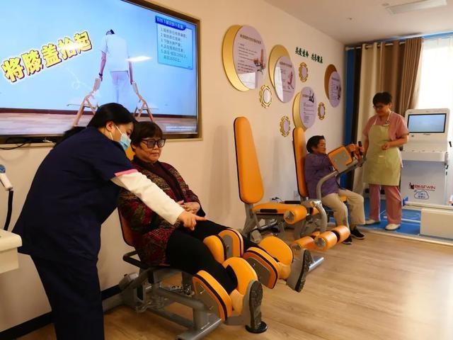 康复床位三级联动！黄浦区这个街道的日间照护中心全新升级，太牛了  第3张