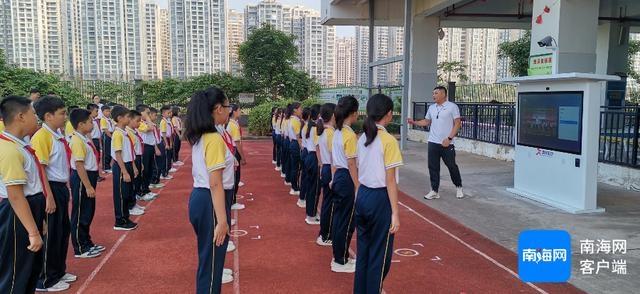 你见过这样的体育课吗？海口一小学竟用智慧系统上课  第2张