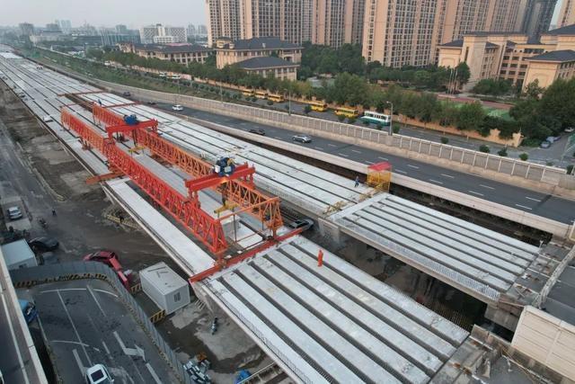重大进展！S4 公路入城段抬升工程新建主线高架主体结构全线贯通  第2张