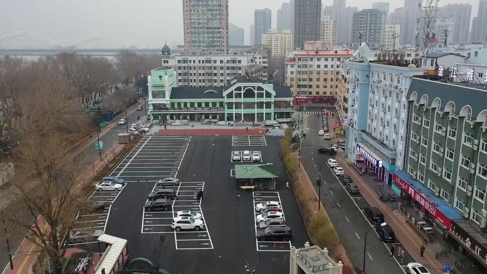 188 辆大客车有地儿停了！道里区 4 处停车场升级改造，解决旅游大巴停车难  第2张