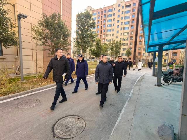 电动车上楼整治大行动！张广大深入小区，居民诉求曝光，解决方案即将揭晓  第2张