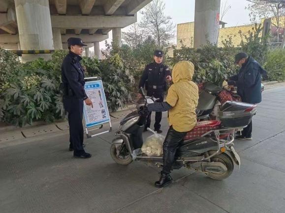 西安警方冬季行动：重拳出击，守护岁末年初社会安宁  第2张