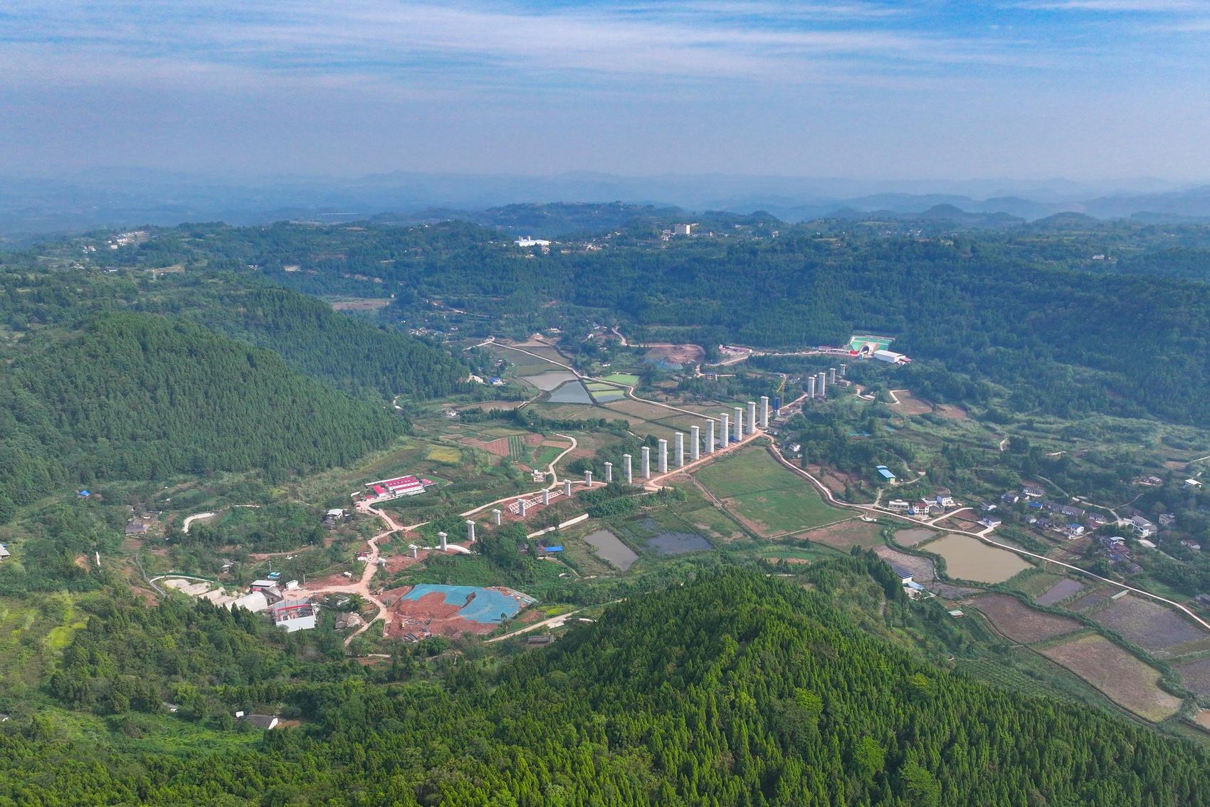 成达万高铁重难点控制性工程黄家山隧道贯通！全线隧道施工进入攻坚阶段  第3张