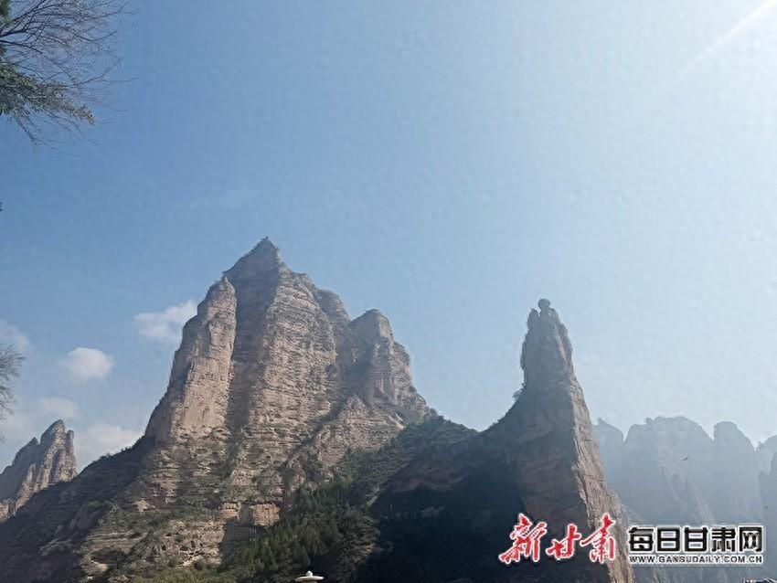 悬崖峭壁间的璀璨明珠！炳灵寺石窟，千年匠心传承，续写甘肃石窟故事