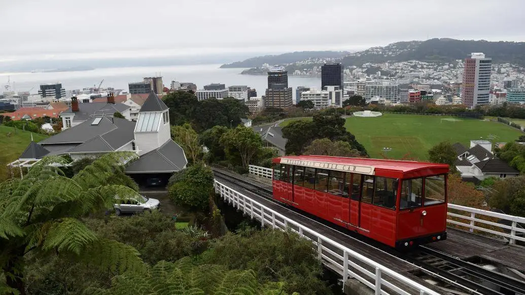 中国公民专属工作签证升级版生效，新西兰敞开怀抱等你来  第1张