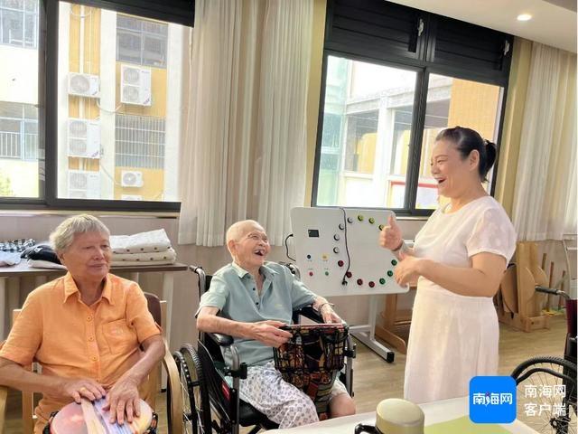 66 岁退休教师黄杏丽，以学为趣演绎终身学习真谛，她的生活有多精彩？  第2张