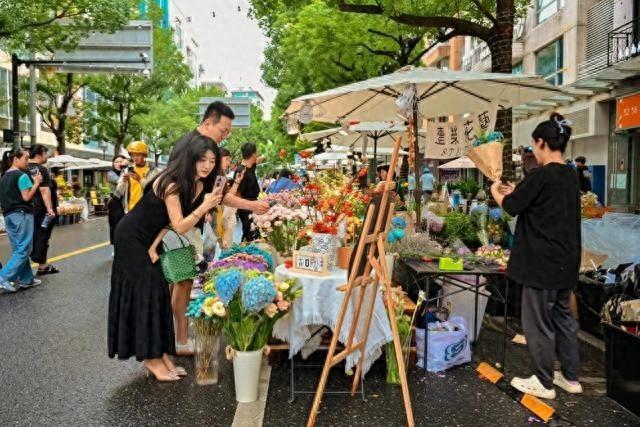 限时步行街变身红酒市集！快来大学路感受前所未有的文化与味觉双重体验  第1张