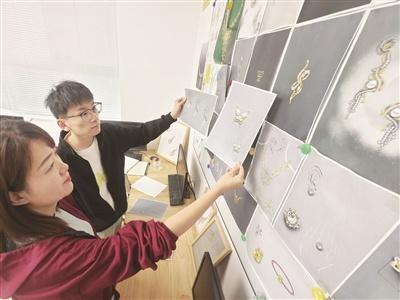 从职校生到世界冠军，张宇鹏：人生价值不止一面  第4张