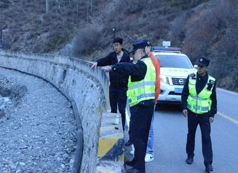 全力保障冬季公路运行安全，这些措施你必须知道  第1张