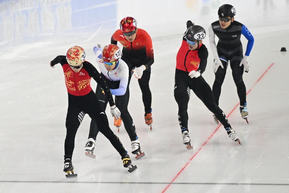 中国杯短道速滑精英联赛：钟宇晨夺冠，李佳奇、沈俊博分获亚季军  第8张