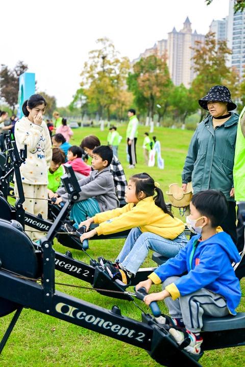 2024 年第一届长江潮华东青少年赛艇公开赛圆满落幕，你知道吗？  第3张