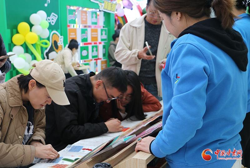 甘肃体彩绿色生活顶呱刮主题品牌地推活动火热开启，刮奖、公益两不误  第4张