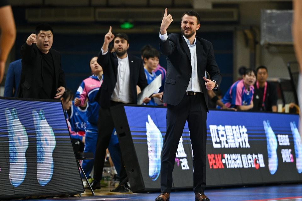 WCBA 常规赛首轮：黑龙江上东队 67 比 59 战胜合肥文旅队，精彩瞬间全记录  第8张