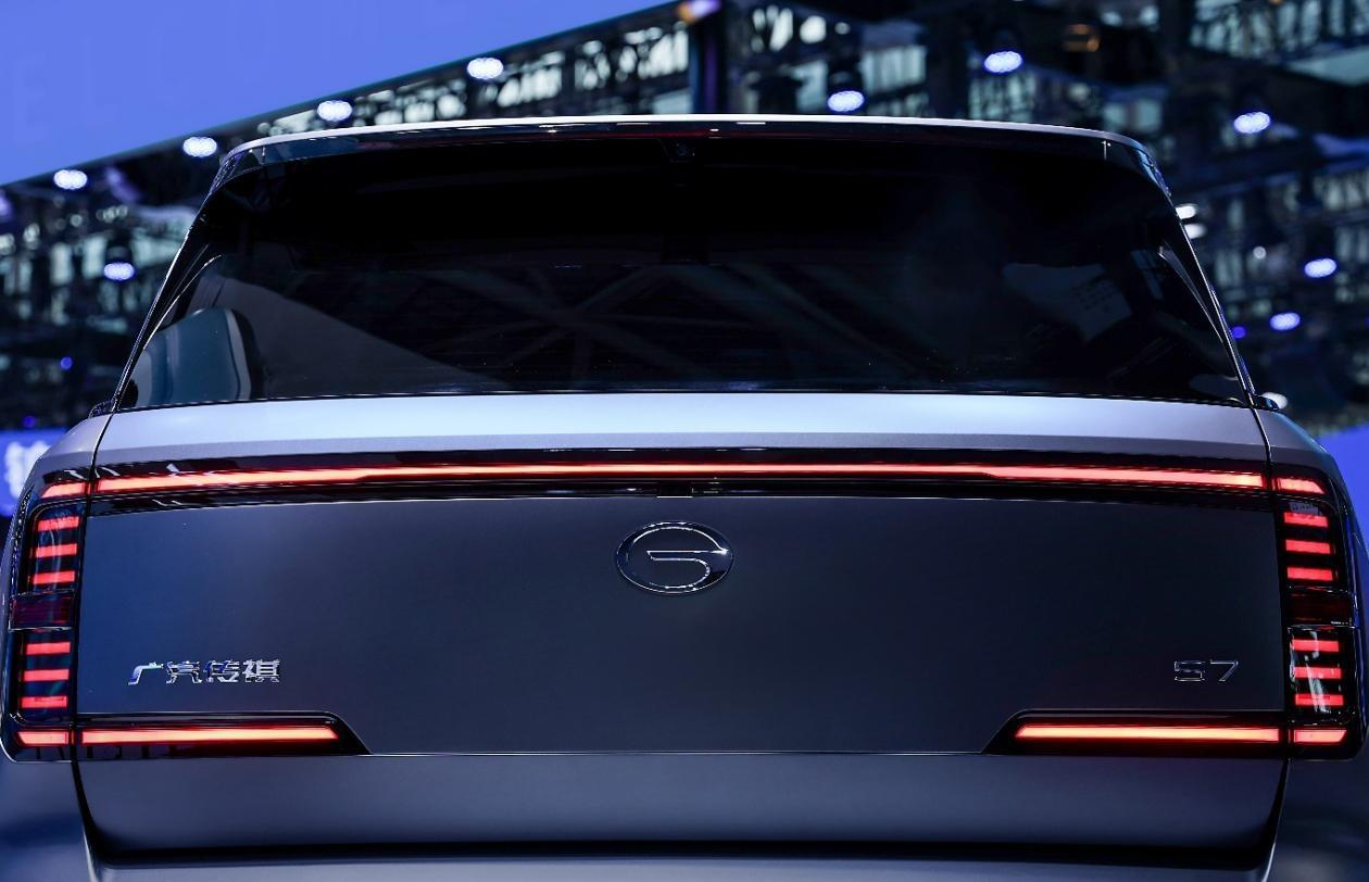 传祺 S7 全球首秀，霸气侧漏气场全开，闪耀广州车展  第5张
