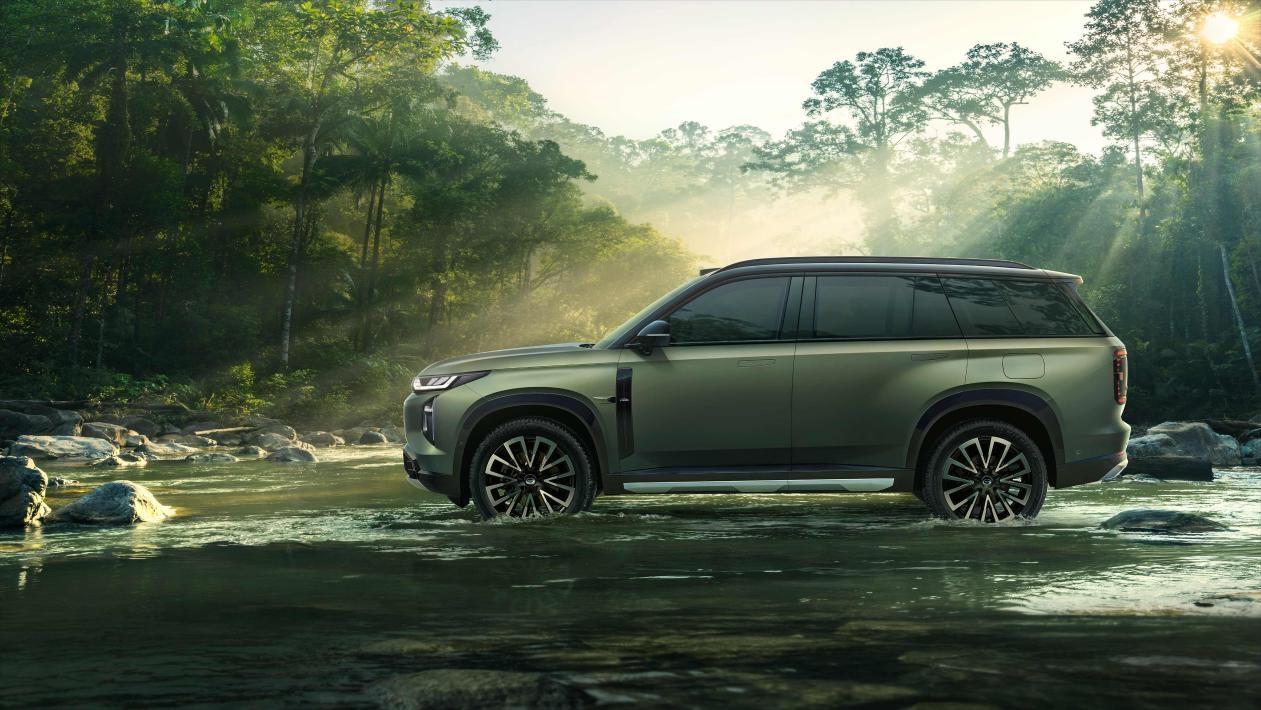 传祺 S7 全球首秀，霸气侧漏气场全开，闪耀广州车展  第6张