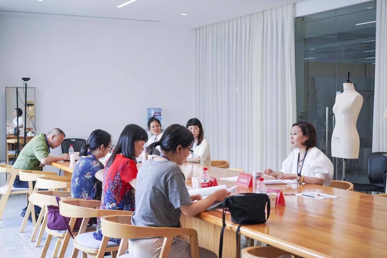 揭秘2024年大国工匠浙江培育对象：张利华，28年匠心独运，成就服装界传奇  第6张