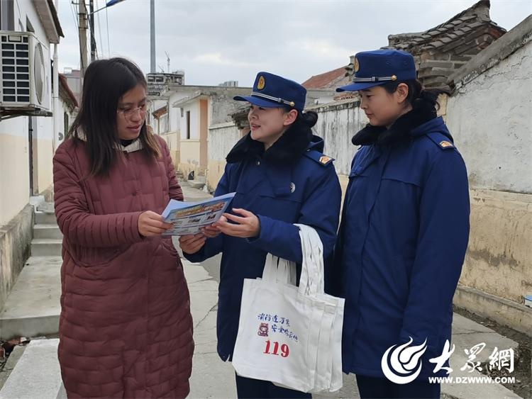 冬季取暖安全攻略：烟台高新区消防救援大队进村送防火良策，筑牢农村安全防火墙  第2张