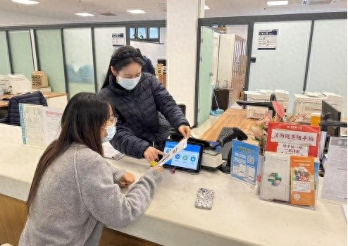 新站高新区应急和城管局：靠前指导+贴心服务，企业办事效率提升超乎想象  第1张