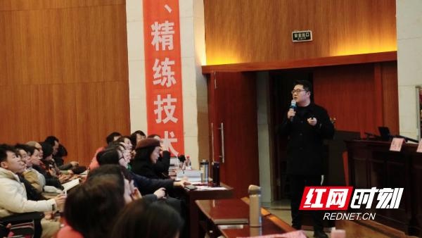 长沙环保职院教学示范活动：专家督导赋能新赛道，450余名教师共襄盛举  第3张