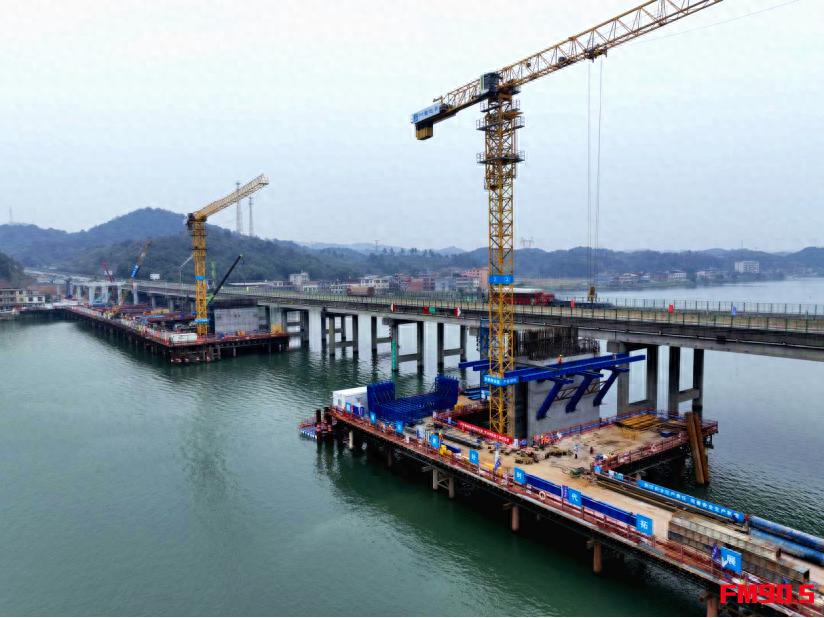 耒宜改扩建工程耒水大桥0号块顺利完成预压，全桥进入关键施工阶段