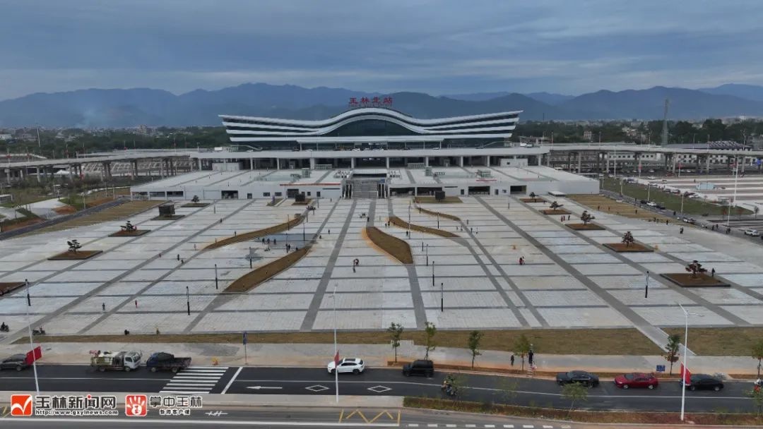 玉林高铁枢纽即将惊艳亮相！现代感与科技感爆棚，成为新地标  第3张
