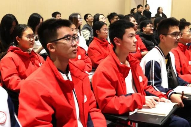 2024空天融合院士论坛：30名学子现场聆听，科学梦想在此点燃  第11张