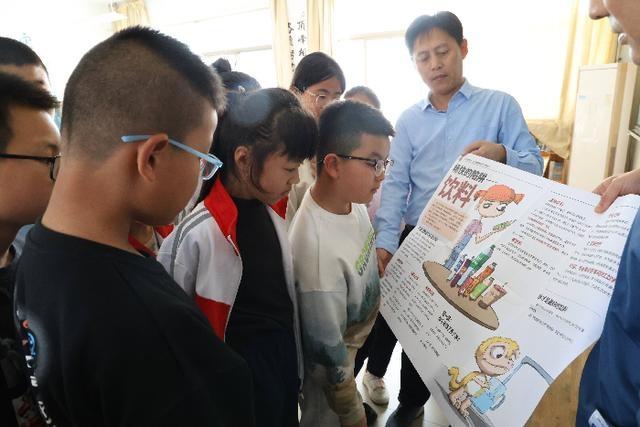 10 种常见美食陷阱！沾化区新联会举办少年急救官食品安全主题公益海报进校园活动  第2张
