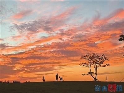 厦门天气又要变！今明升温，19 日起冷空气再度来袭，气温骤降  第1张