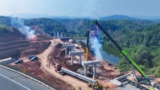 G4 京港澳高速耒宜改扩建项目：省内首个四改八高速，意义重大