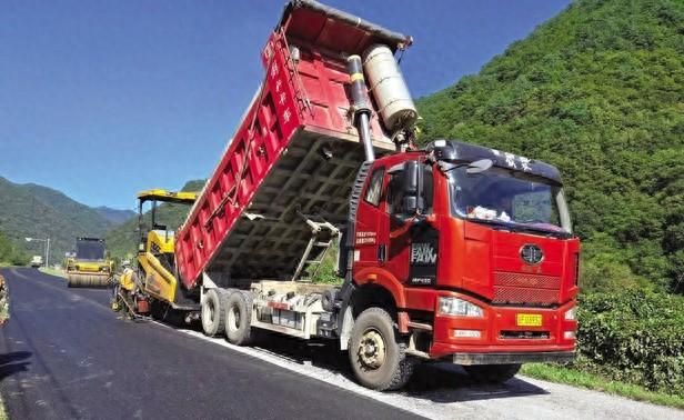 国道 G331 白山境内段即将旧貌换新颜，预计 2025 年 9 月底全部完工  第1张