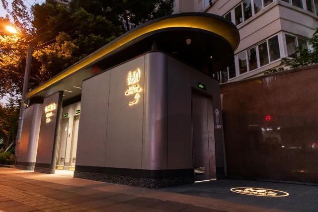 全程无接触！静安区酷炫公厕亮相，科技感拉满  第5张
