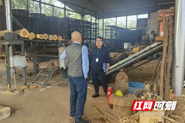 直击痛点！资阳区木制品加工厂安全生产检查，这些问题你必须知道  第1张