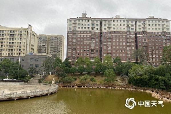 今起三天湖南迎大风降温，长沙最高温骤降近 10℃，你准备好了吗？  第1张