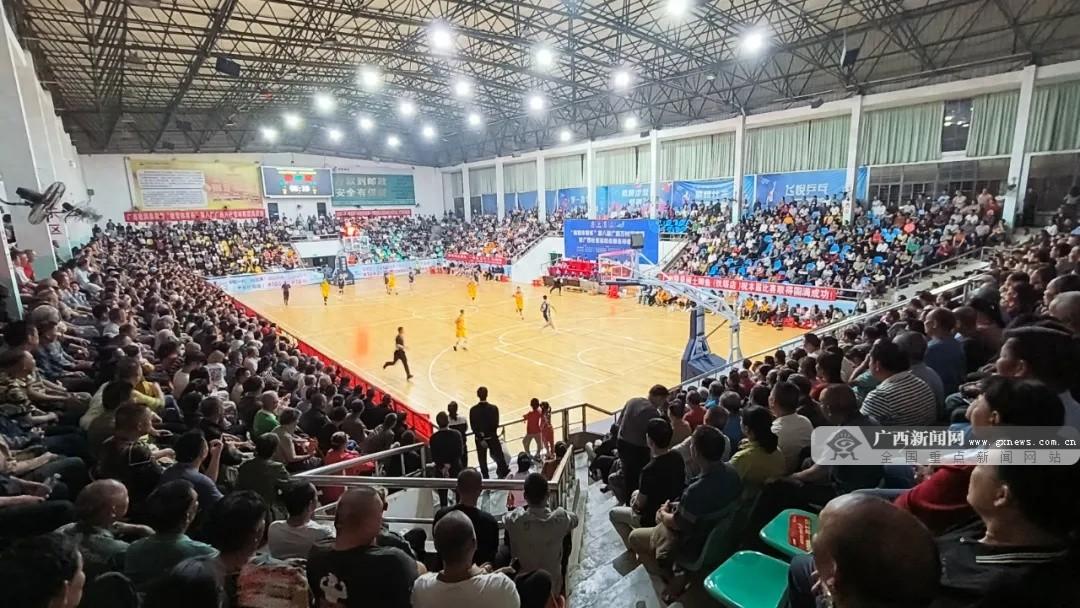 102-75！天等县东平镇利益村队大比分获胜，勇夺全区总决赛入场券  第1张