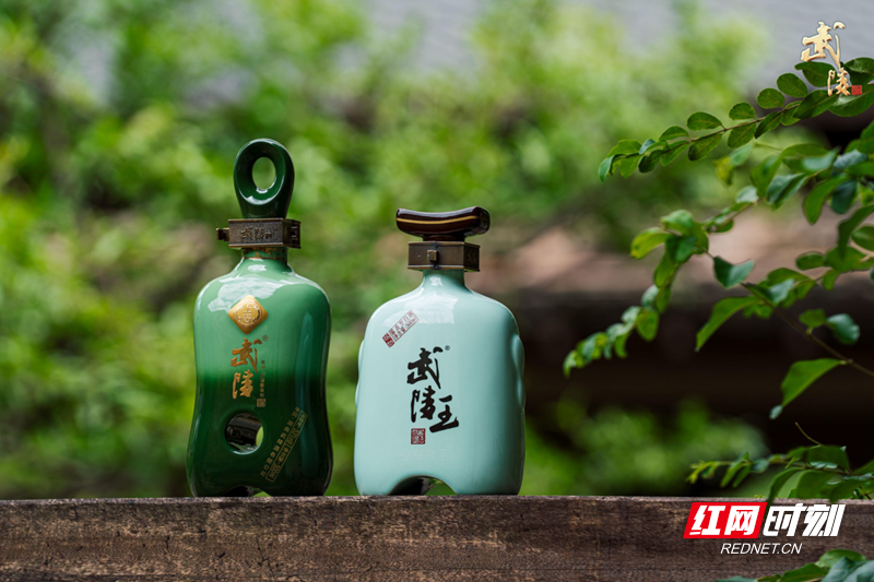 35 年匠心酿造，武陵酒为何能成为中国三大酱香名酒之一？  第3张