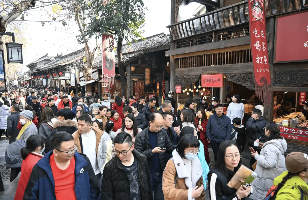 投资超 20 亿，日均游客不足 人！张家界大庸古城为何如此沉睡？  第2张