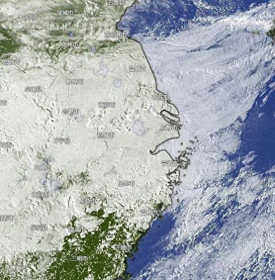 冷空气南下！上海气温骤降，明天最低仅 12 度，你准备好了吗？  第1张